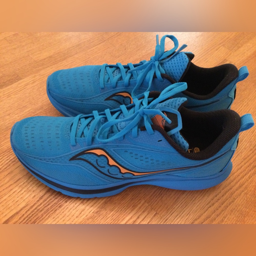Saucony Kinvara 13 Ocean Blue w/Gold Mens Running Shoes Size 10.5